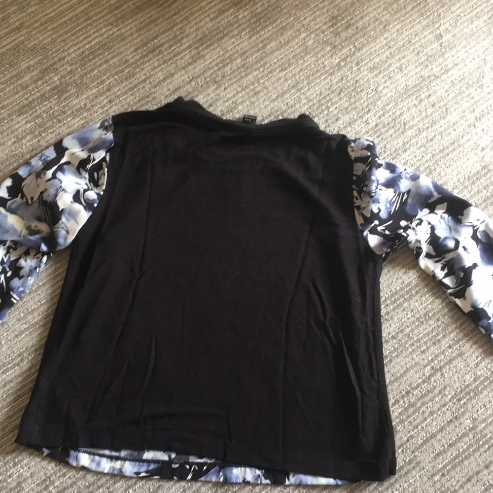 Shirt - Picture 6 of 7